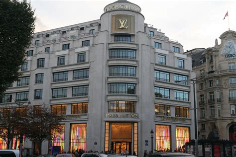 louis vuitton champs elysees appointment